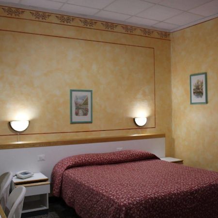 Hotel Agnello D'Oro Genova Extérieur photo