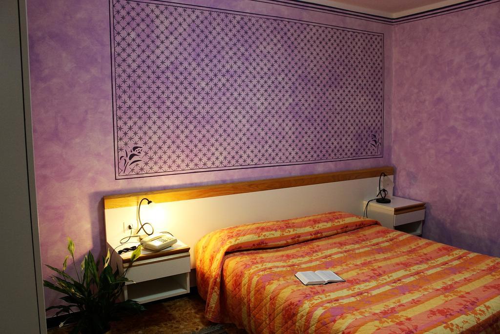 Hotel Agnello D'Oro Genova Extérieur photo
