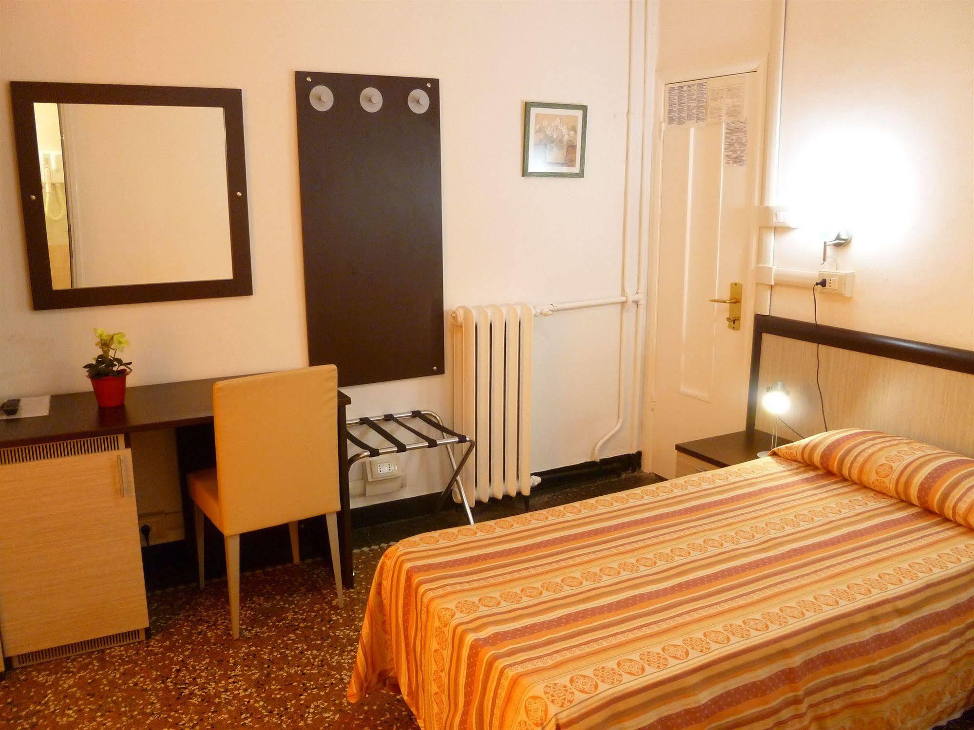 Hotel Agnello D'Oro Genova Extérieur photo